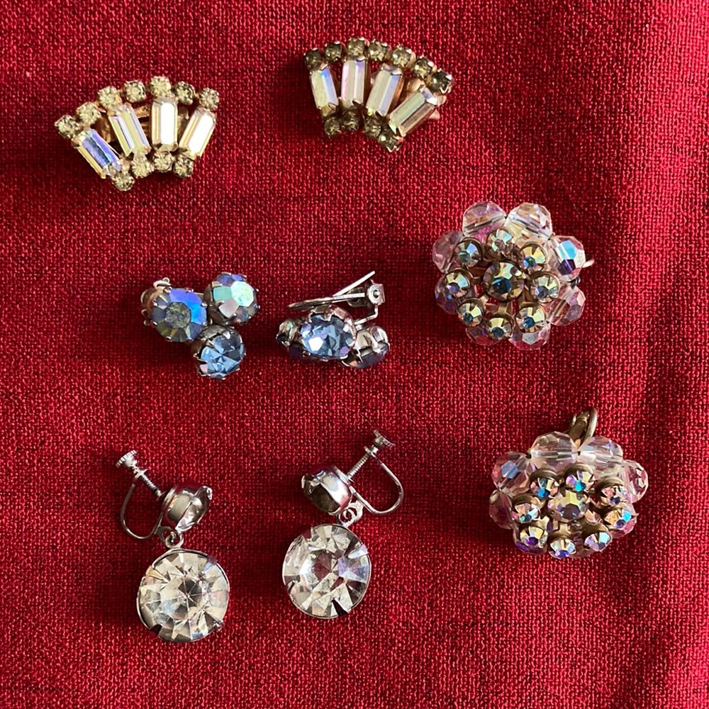 Lot of 4 pairs of rhinestone earrings